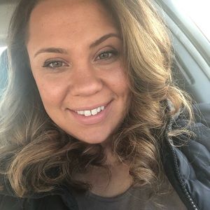 Meet your Posher, Adrianna